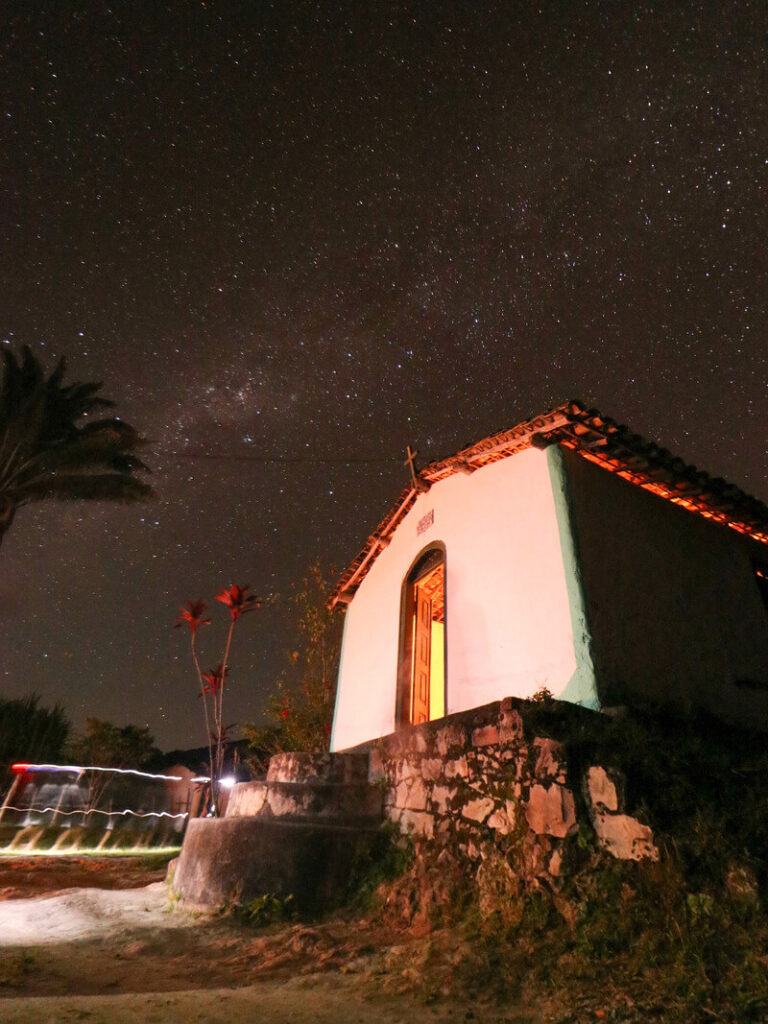 Hospedagem igrejinha vale do pati